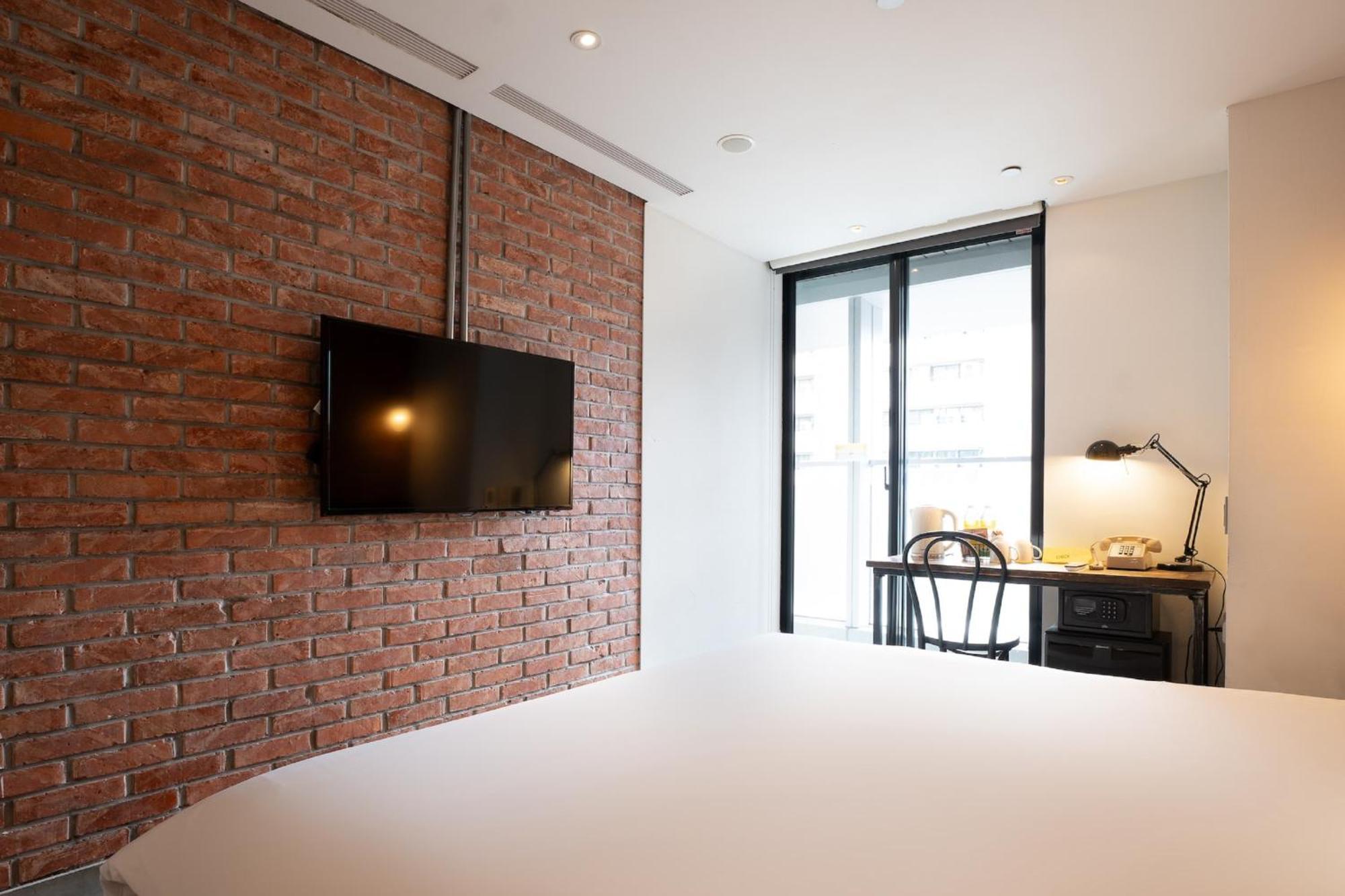 Check Inn Taipei Songjiang Extérieur photo