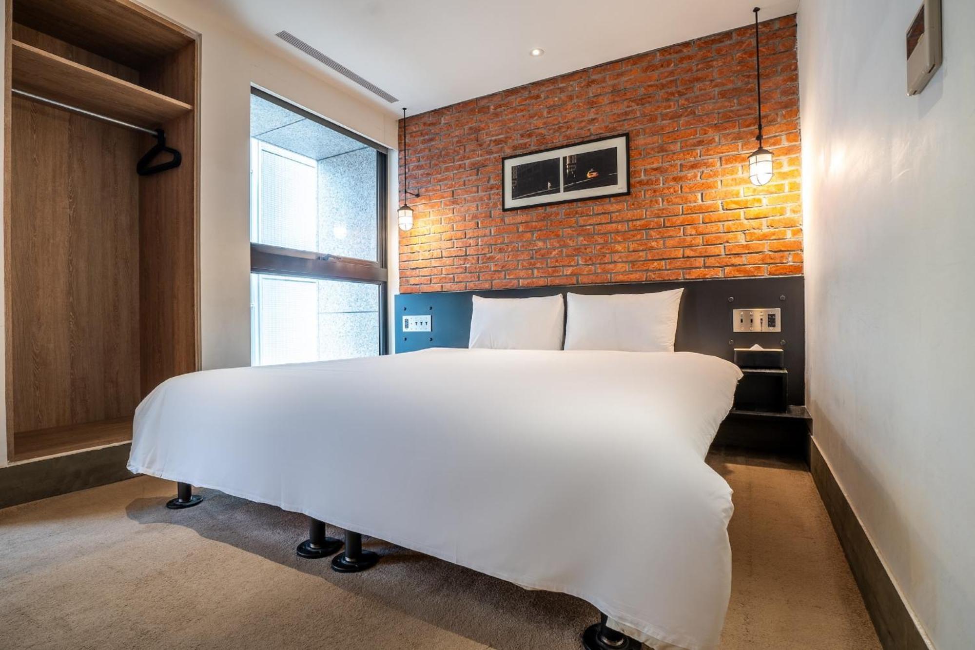 Check Inn Taipei Songjiang Extérieur photo