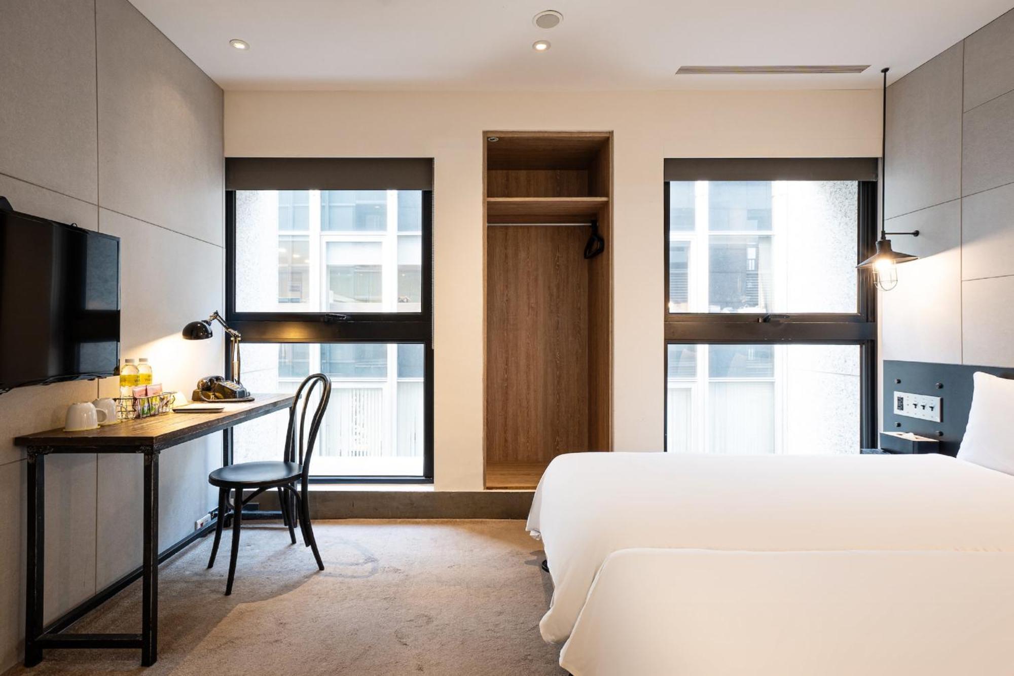 Check Inn Taipei Songjiang Extérieur photo