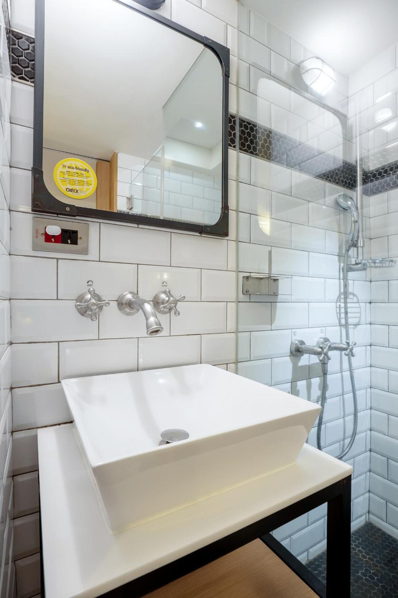 Check Inn Taipei Songjiang Extérieur photo